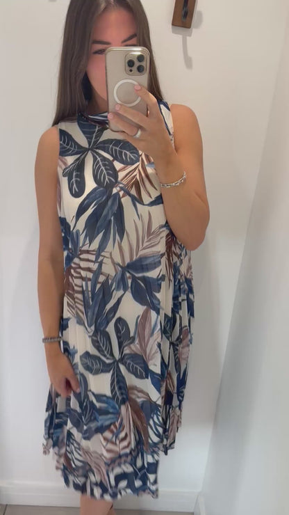 LEAF PRINT PLEATED MIDI DRESS – CREAM/NAVY