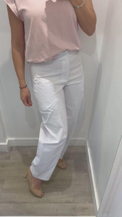 WHITE BUTTON BARREL TROUSERS WITH EXPOSED POCKETS