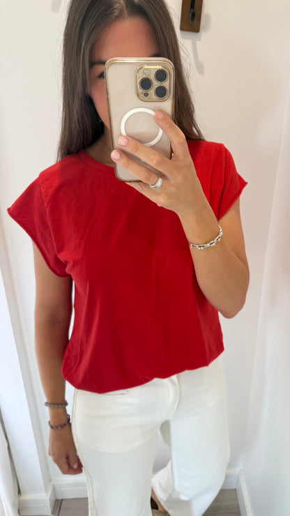 RED CAP SLEEVE TEE