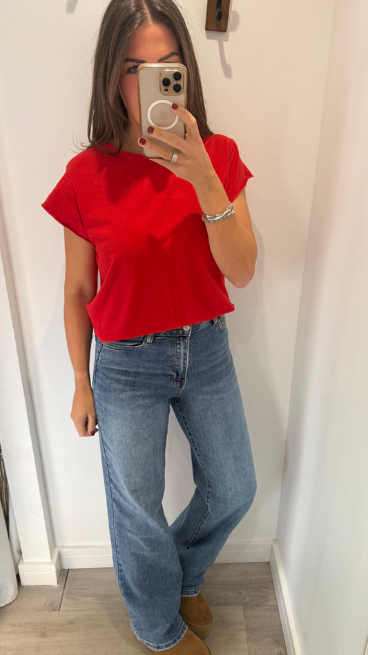 RED CAP SLEEVE TEE