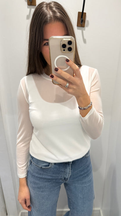 WHITE SHEER TOP